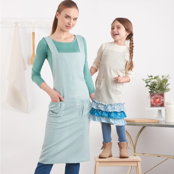 Patron De Couture Simplicity S9436 - Tabliers Pour Adultes Et Enfants - Modèle Facile à Réaliser