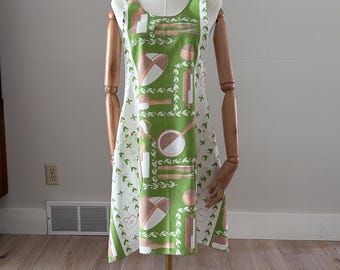 Small/Medium Vintage Tablecloth No Tie Cross Back Full Japanese Apron