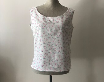 Vintage Fabric Sleeveless Seersucker Floral Women’s Top - Vintage 1960’s Blouse Pattern