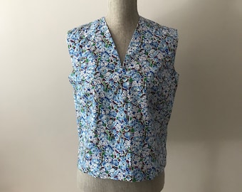 Vintage Fabric Sleeveless Women’s Top - Vintage 1960’s Blouse Pattern