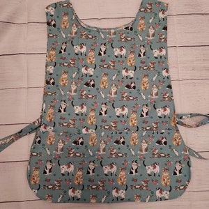 Cat ladies apron - woman&#39;s apron - Size small to large