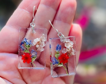 Custom Birth Month Flower Earrings: Pressed Wildflower Resin Jewelry Personalized