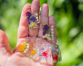 Mes de nacimiento ramo de flores collar pendientes regalo de cumpleaños único, joyería de resina de flores silvestres prensada personalizada regalo del día de las madres para la tía esposa