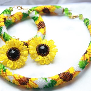 Sunflower Necklace for women, sunflower crochet bracelet handmade, beaded Necklaces for her, sunflower jewelry set, best friend gifts image 8