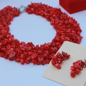 Statement Red Coral Necklace Beaded: Multistrand Raw Crystal Collar Choker for Special Occasions