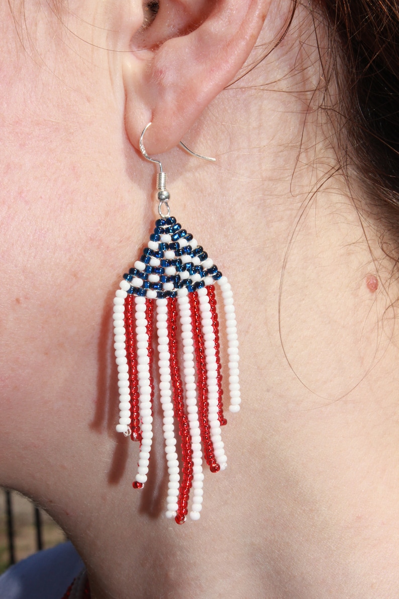 4th July jewelry birthday gifts for grandma mom, american flag necklace, patriotic jewelry, labor Day sale, patriotic beaded choker for wife image 3