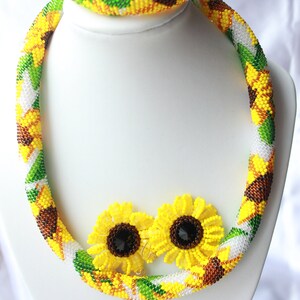 Sunflower Necklace for women, sunflower crochet bracelet handmade, beaded Necklaces for her, sunflower jewelry set, best friend gifts image 9