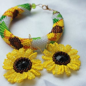 Sunflower Necklace for women, sunflower crochet bracelet handmade, beaded Necklaces for her, sunflower jewelry set, best friend gifts image 5