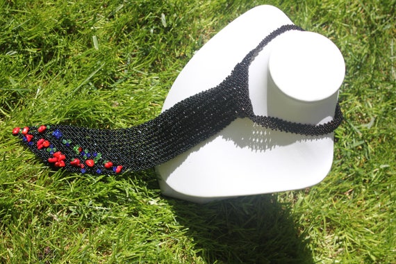 Office Style Necklace for Women, beaded tie, Office Fashion Necklace, Lady Boss Gift, Black Tie Necklace, Seed Bead Tie, women tie unique