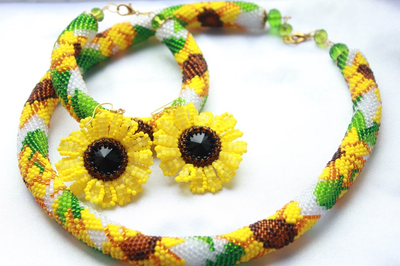 Sunflower Necklace for women, sunflower crochet bracelet handmade, beaded Necklaces for her, sunflower jewelry set, best friend gifts image 7