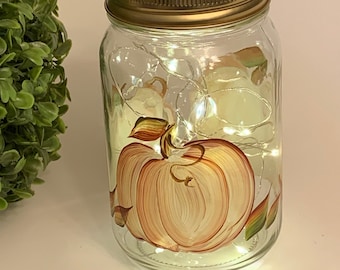 Painted mason jar, pumpkins jars, fall mason jar with lights, mason jar centerpieces, lemonade jar, mason jar with lid, mason jar decor