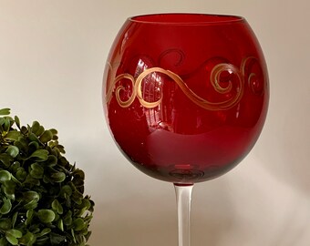 Painted red Christmas wine glass, winter holiday wine glass, wedding wine glass, large goblet, 21st birthday gift, step mom gift, red wine