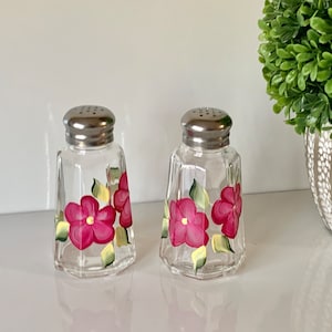 Hand painted salt and pepper shakers, magenta floral glass shaker set, painted shakers, handpainted glass table decor image 1