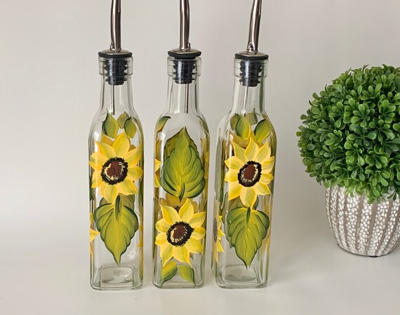 Painted Olive Oil Bottle With Sunflowers Soap Dispenser Soap Dish Vinegar Dispenser Liquid Soap Dispenser Sunflower Wedding Mom Gift Etsy UK