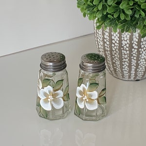 Hand painted glass salt and pepper shakers, white flower shakers table decor, friend grab bag gift, cute summer shakers kitchen gift
