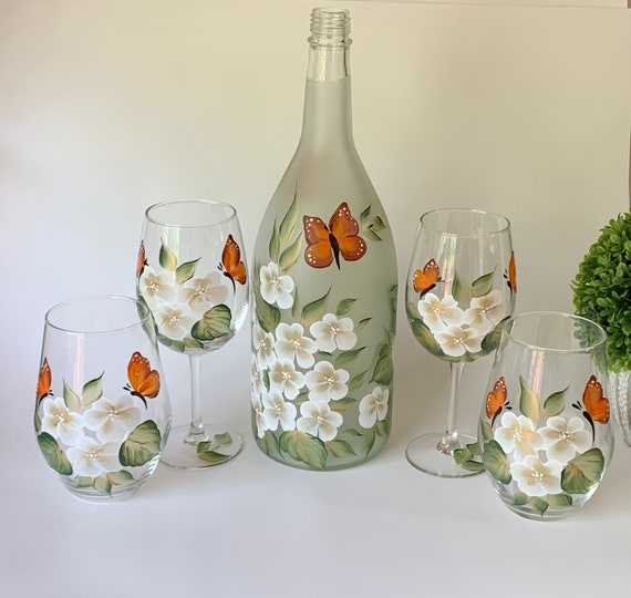 Artisanal Hand Painted Stemless - Gift for Mom, Friends