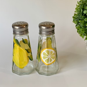 Painted lemons, salt pepper shakers, glass shakers, lemons shakers, painted glass shakers with lemons, stainless tops