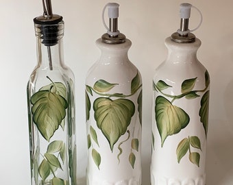 Painted oil bottle, ceramic bottle, olive oil dispenser, soap dispenser, dish soap dispenser, sister in law gift, neutral leaves bottle