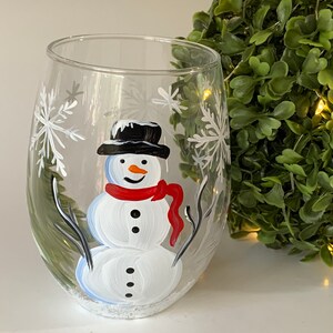 Painted wine glass snowman, single winter birthday glass, holiday snowman gift for her, grab bag gift for coworker, winter wedding gift