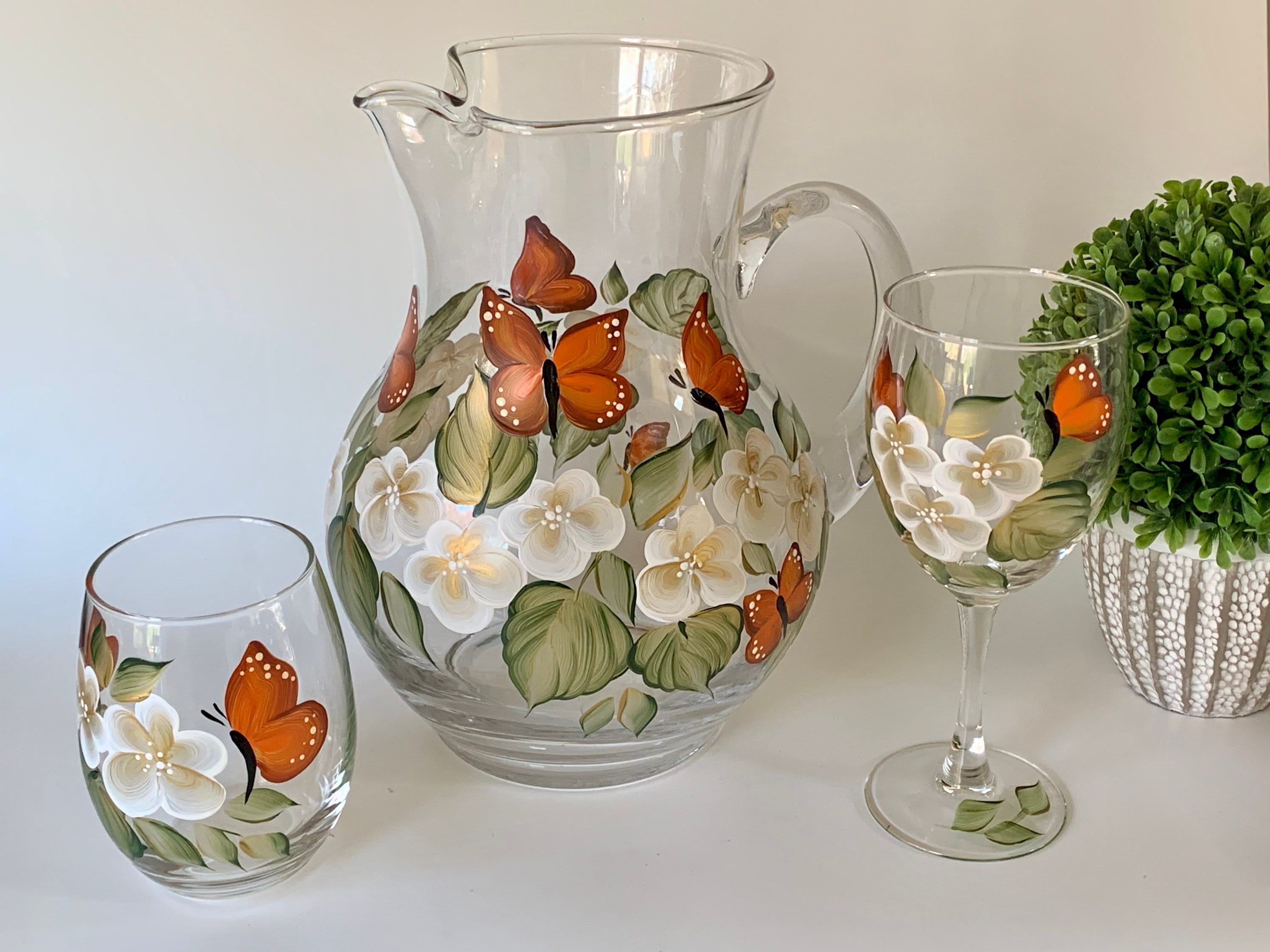 Hand Painted Tulip Pitcher And Glasses Beverage Set