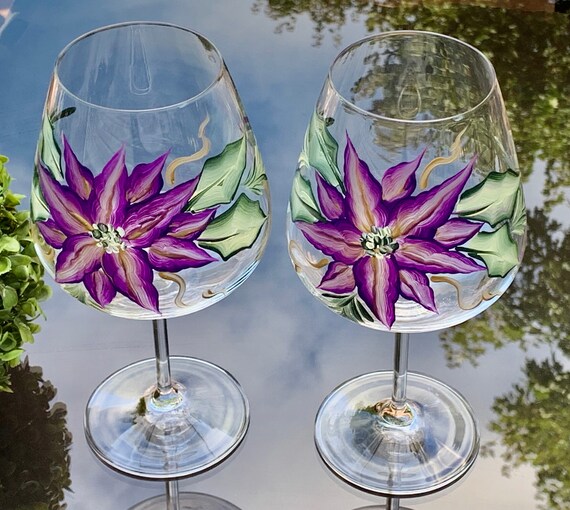 Painted Poinsettia Stemless Glass