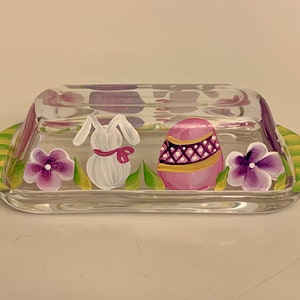 Easter butter dish hand painted with bunnies, spring butter dish, bunnies glass butter dish, Easter table decor butter dish with lid