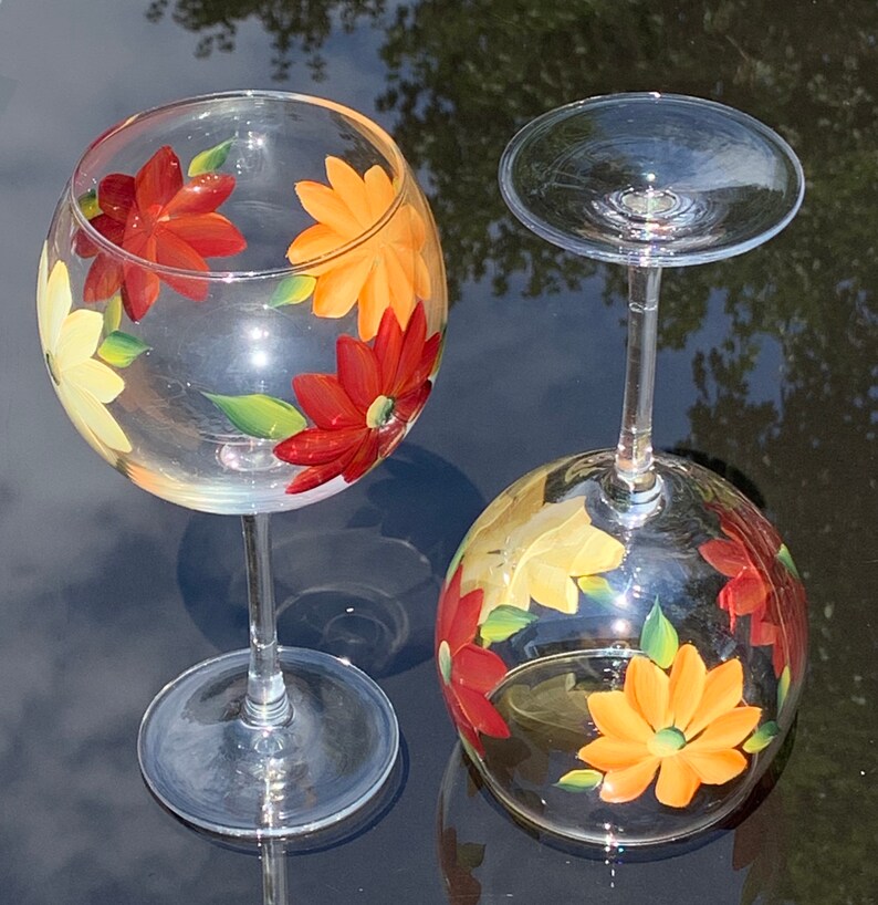 Painted Wine Glasses Painted Fall Daisies Red Wine Glass Etsy
