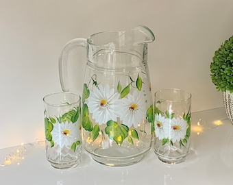 Painted daisy pitcher set, painted water juice cocktail glasses, sangria  pitcher step mom birthday gift, lemonade pitcher wedding gift