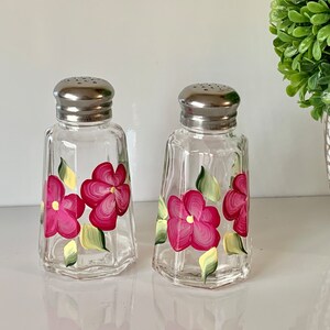 Hand painted salt and pepper shakers, magenta floral glass shaker set, painted shakers, handpainted glass table decor image 9