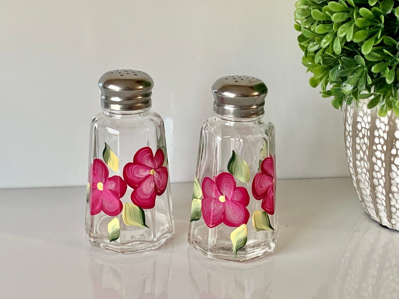 Hand painted salt and pepper shakers, magenta floral glass shaker set, painted shakers, handpainted glass table decor image 9