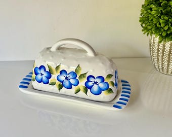 Painted ceramic butter dish blue flowers, covered butter dish with lid, butter keeper mom gift, birthday housewarming gift sister friend
