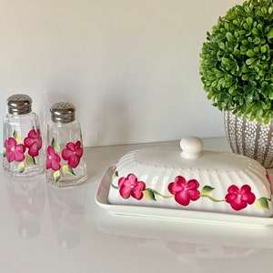 Hand painted salt and pepper shakers, magenta floral glass shaker set, painted shakers, handpainted glass table decor image 10