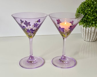 One painted martini glass, violets martini gift, vodka martini 21st birthday gift for her, martini lover gift, Easter spring cocktail glass