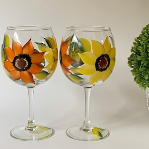 Painted wine glasses orange and yellow sunflowers, painted sunflowers, 21st birthday gift for her, step mom gift, 10th anniversary
