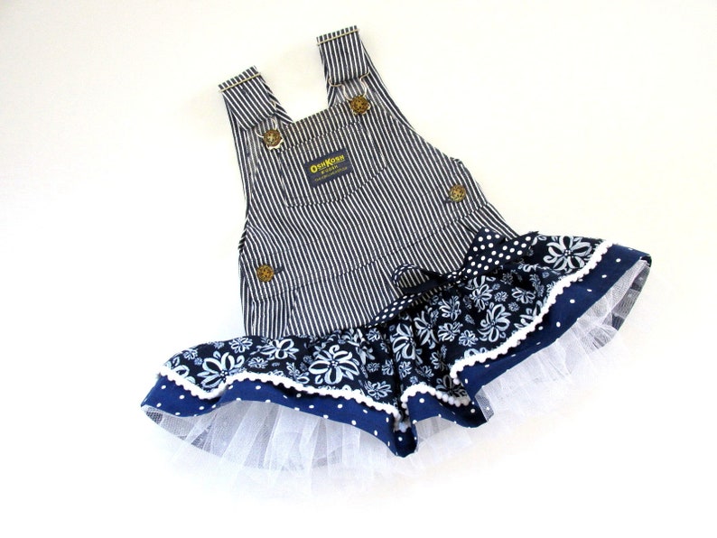 12M baby girl upcycled denim overall dress with navy blue gathered ruffles & tulle skirt. 1st birthday party cake smash outfit. Handmade.