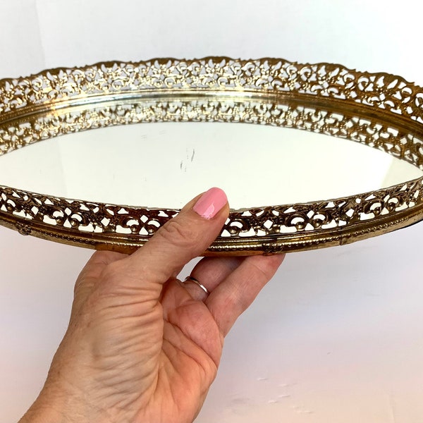 Vintage Hollywood Regency oval mirrored tray, gold filigree mirrored tray, vintage vanity mirrored tray, mirrored vanity,