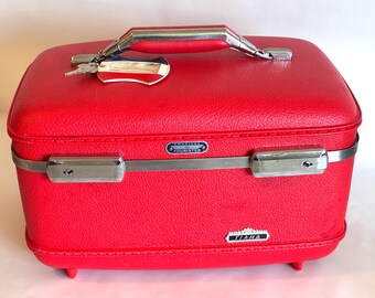 Large Vintage Hard Shell Blue Lady Baltimore Suitcase/ Movie Stage