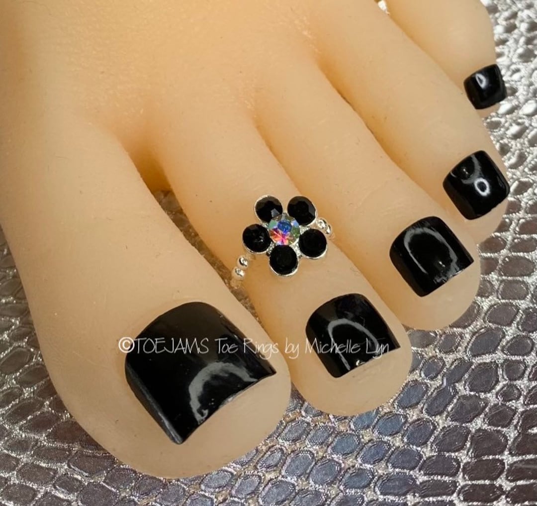 Black Crystal Super Sparkly Flower Toe Ring, Stretch Elastic Toe Ring