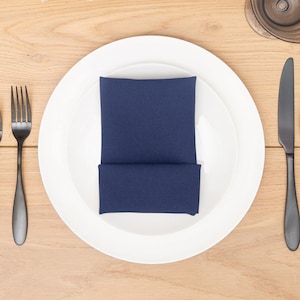 100 - Navy Blue Napkin Polyester