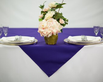 purple tablecloth table square