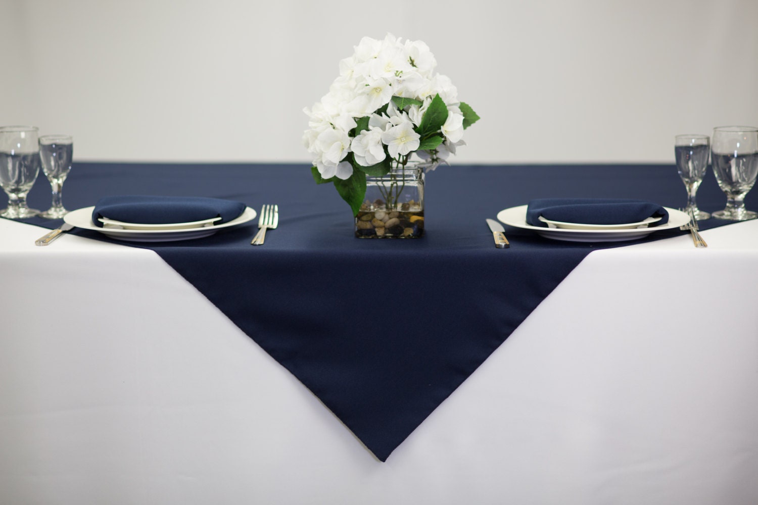 Tovaglia Cuisinart Chambray 60x84 Pollici – Blu Scuro Antipiega E Reversibile