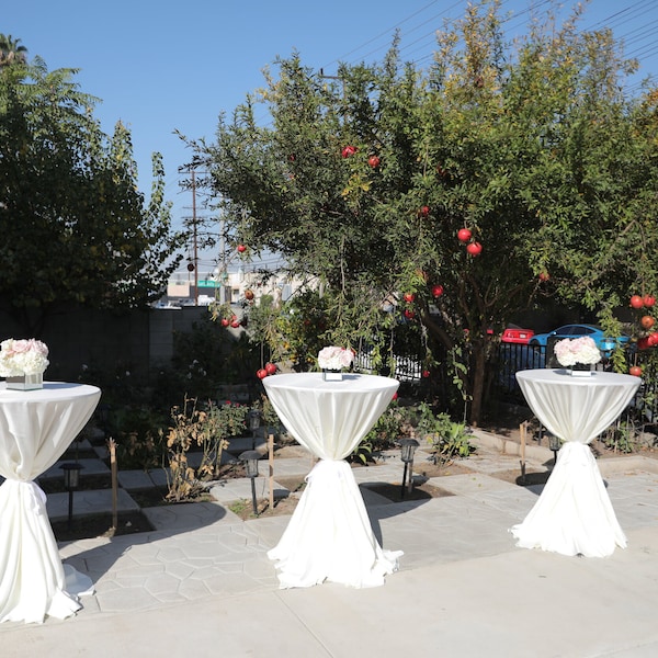 132" Round Ivory Shantung Tablecloth | Wedding Tablecloths | Cocktail Tablecloth