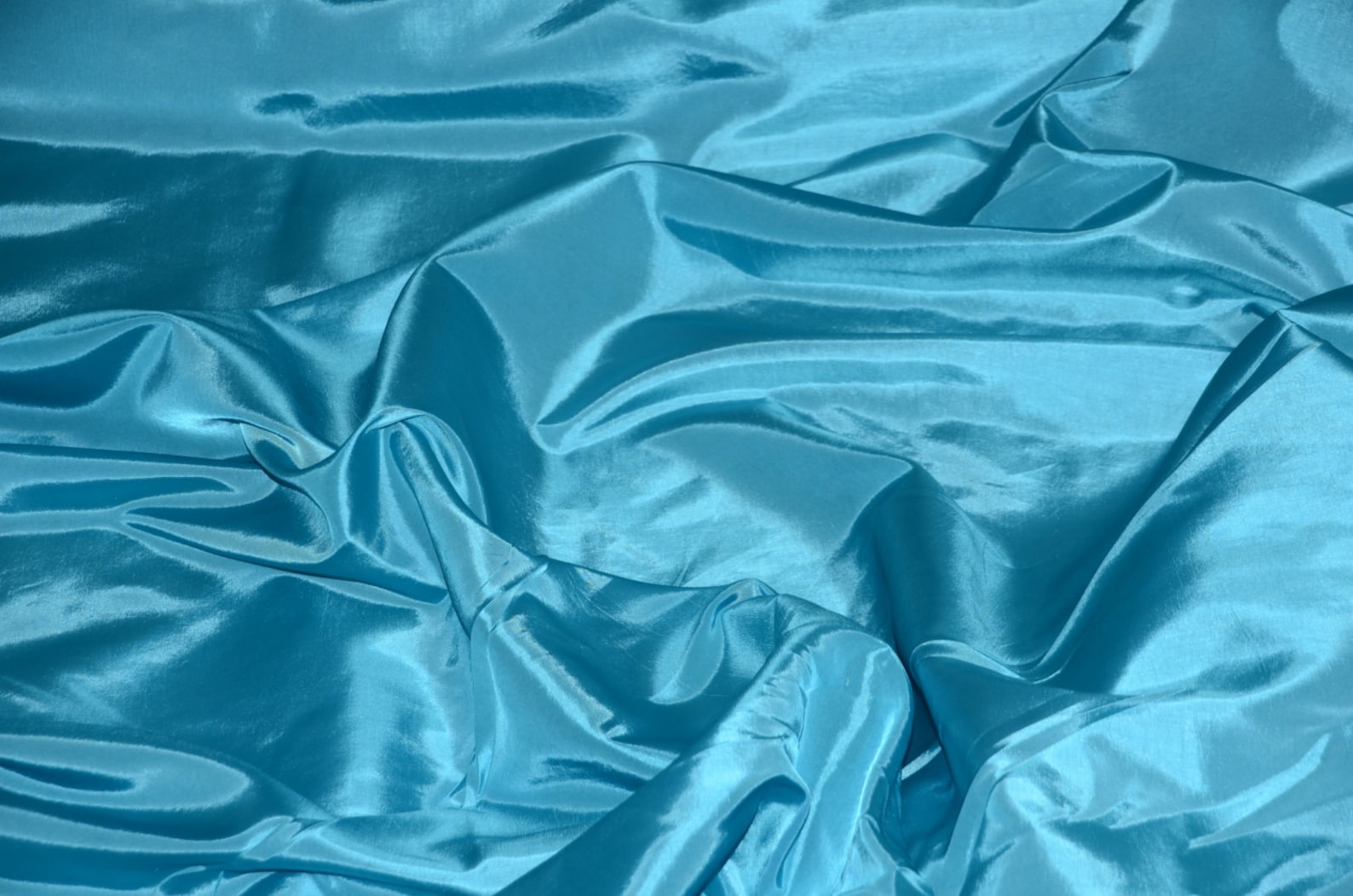 Aqua Blue Light Taffeta Silk Fabric main image 0