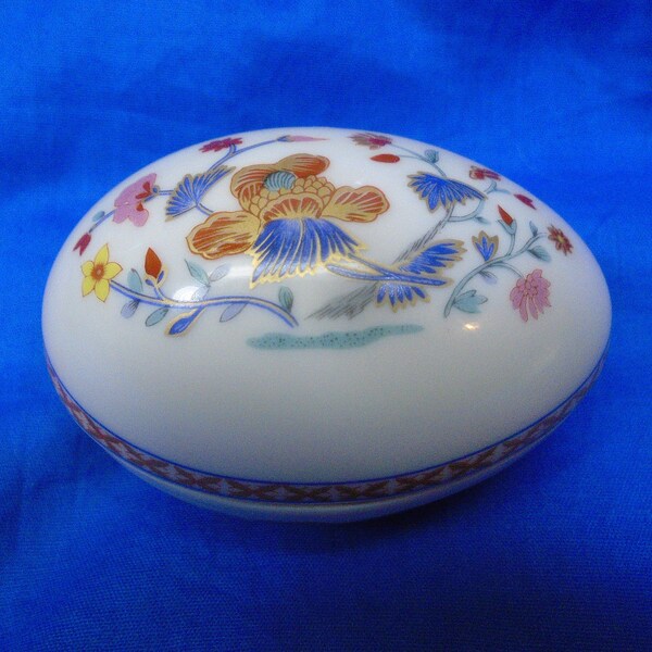 Vintage Bernardaud Limoges China Egg Ring Box, Very Fine Condition