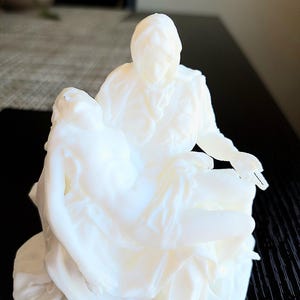 Michelangelo&#39;s Pieta Statue Replica, 3D Printed Art, Religious Sculpture, Available in Multiple Sizes & Colors, Home Decor, Catholic Gift