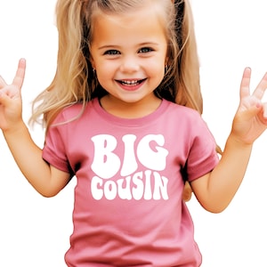 Big Cousin Retro Groovy Wavy T-Shirts for Boys and Girls | Family Matching Outfit for Kids | Baby Announcement T-Shirt