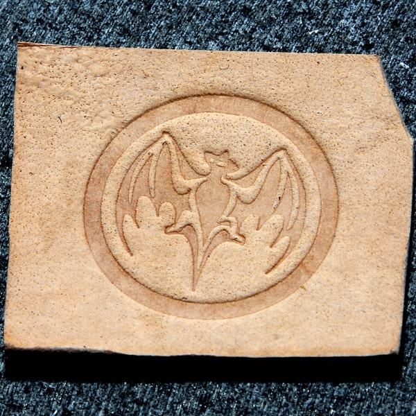 Embossing Stamp VAMPIRE BAT #004, Leather, Tooling, Clicker Stamp, Delrin / Acetal, New