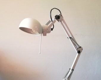 Weiße Architektenlampe, handverstellbare Schreibtischlampe, verstellbare Tischlampe, Studierlampe aus lackiertem Metall