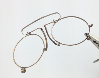 金メッキの鼻クリップ、サイズ39、アンティークの楕円形眼鏡、テンプル