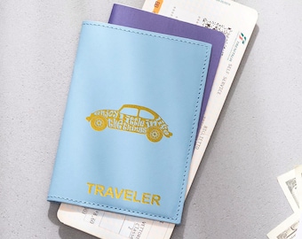 Portapasaportes de regalo de cumpleaños / Funda de pasaporte de cuero personalizada, Cartera grabada a medida / Regalo para mamá, papá, esposo, esposa
